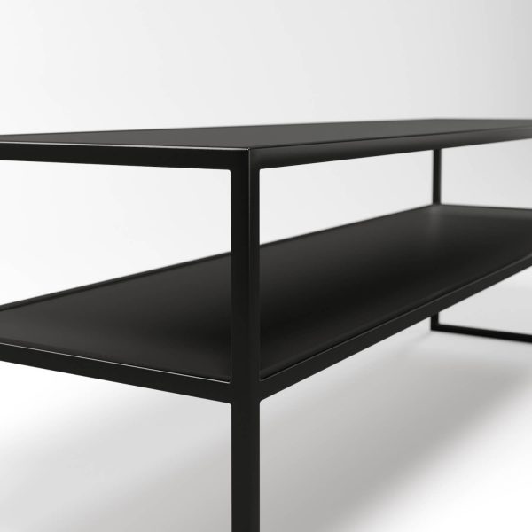 Black_wood__zoom_in (1)