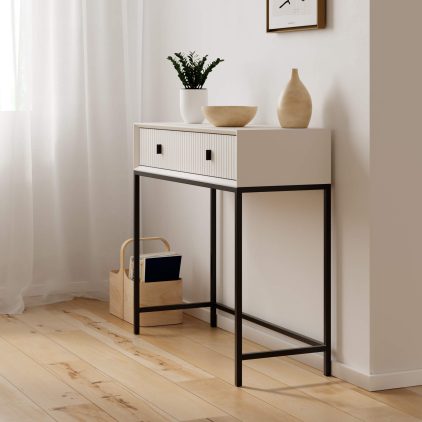 קונסולה Manila White