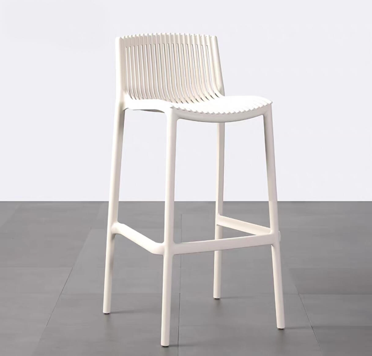 כיסא בר פולימר SUM קרם כיסא בר פולימר SUM קרם