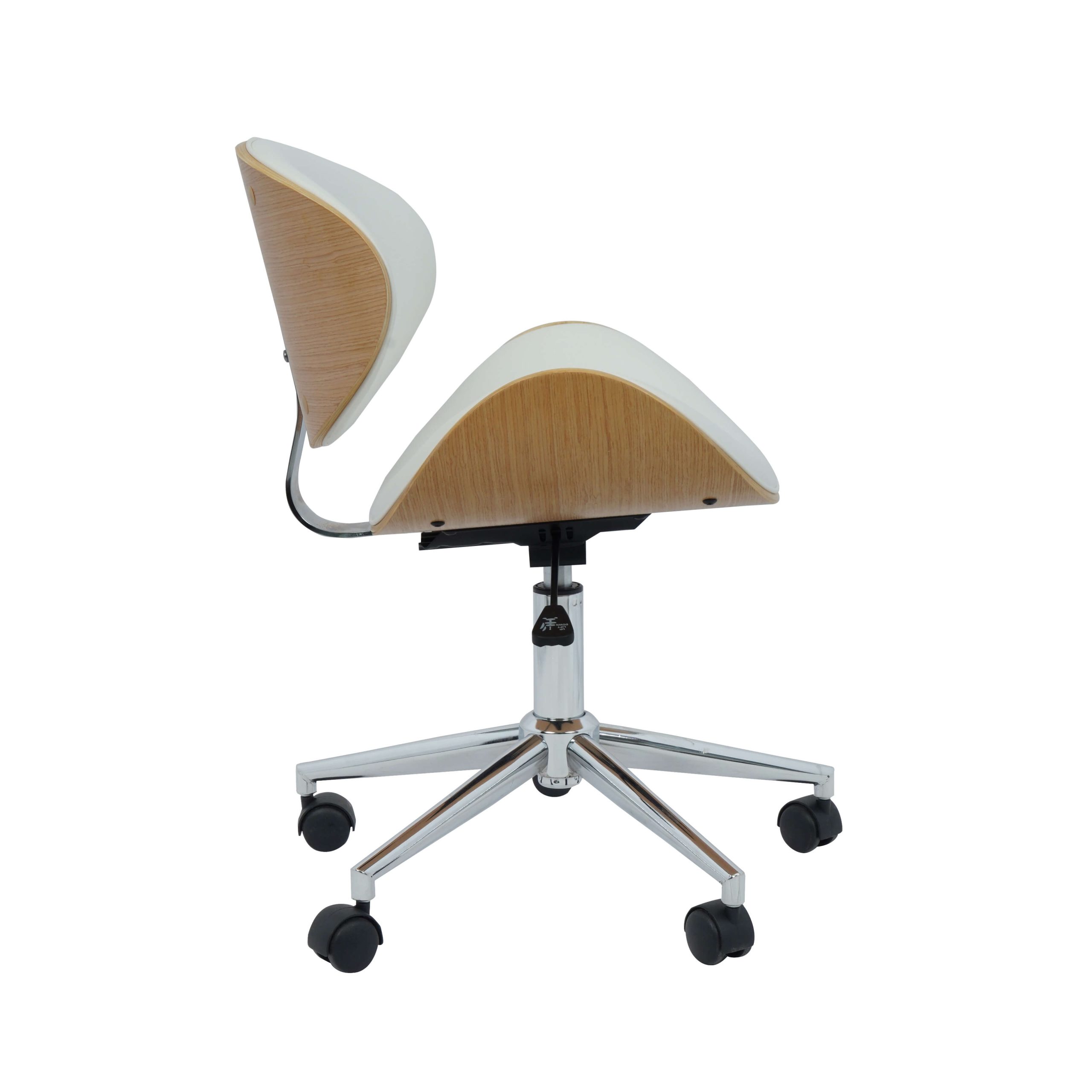 כיסא CLEO לבן